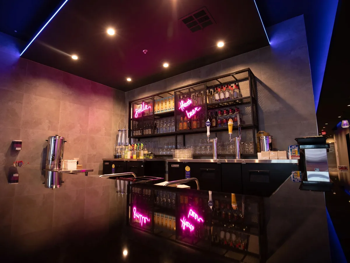 Moxie bar
